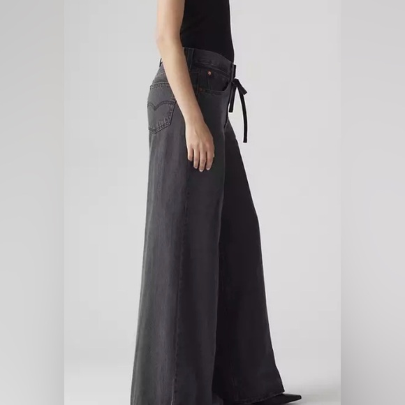 Levi's Charcoal  Super Wide-Leg Jeans - Picture 3 of 7